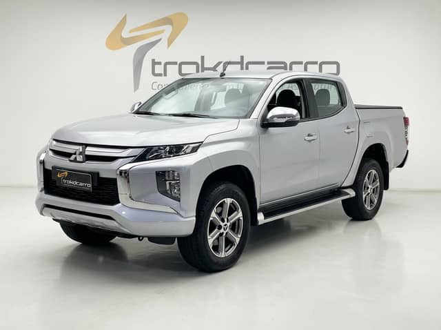 Mitsubishi L200 Triton Sport por assinatura