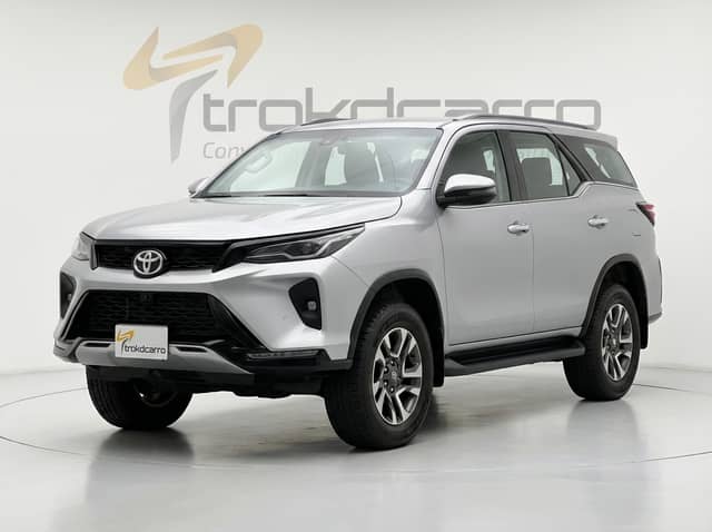Toyota Hilux SW4 por assinatura